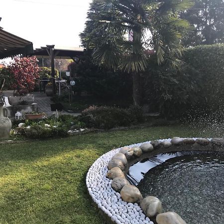 Bed And Breakfast D&D Cardano Al Campo Exterior photo